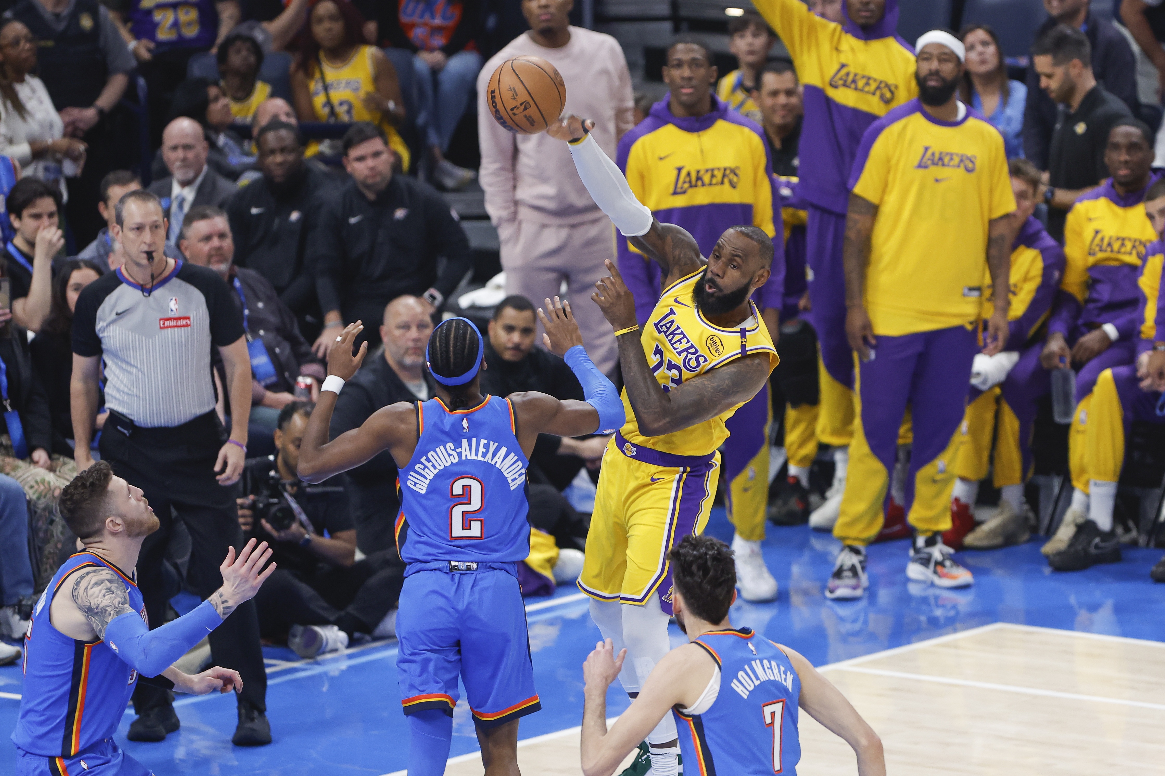 Skip Bayless看衰火湖胜者 称晋级次轮仅是安慰奖