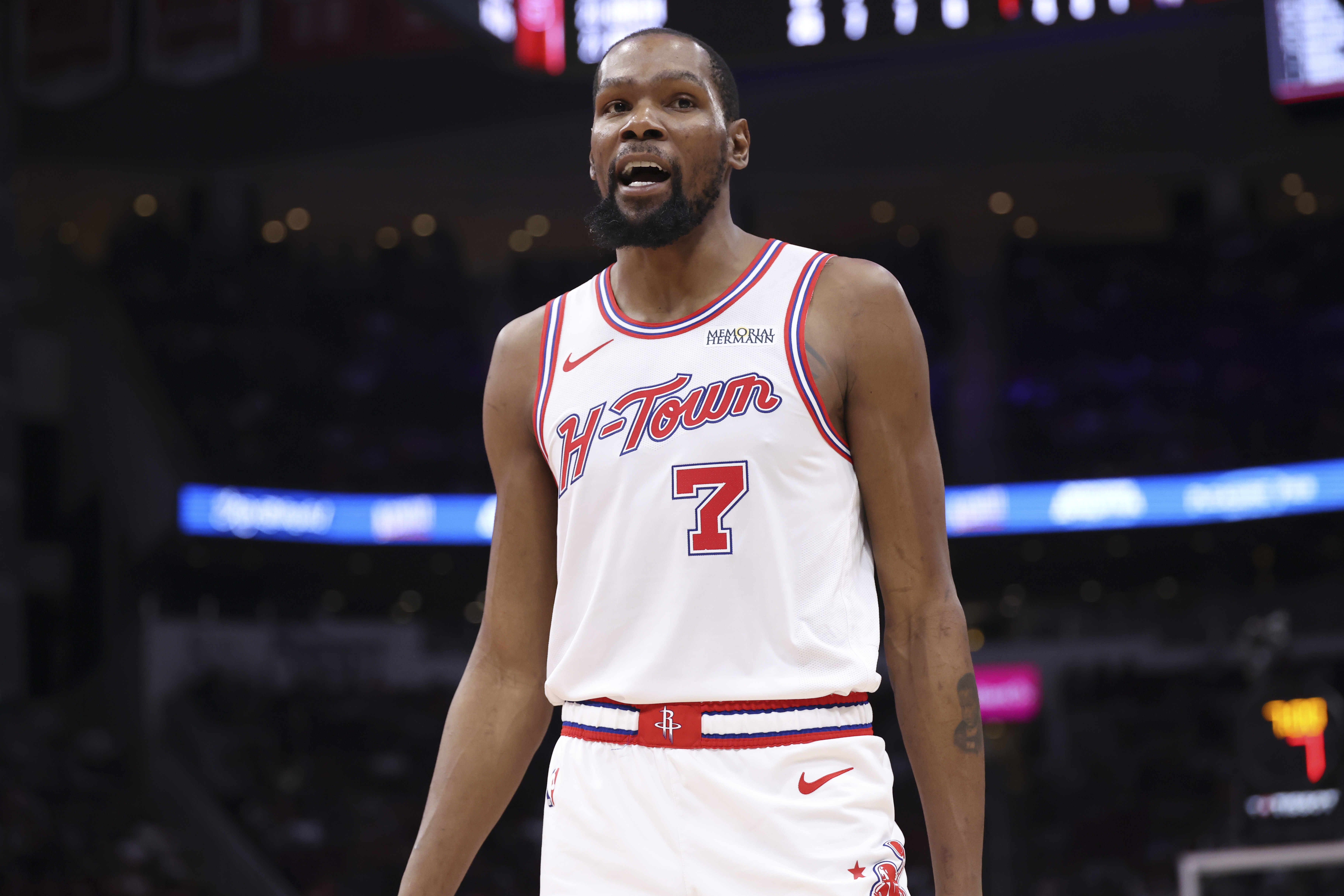 杜兰特缺阵火箭进攻崩盘 前场篮板21比3仍负湖人