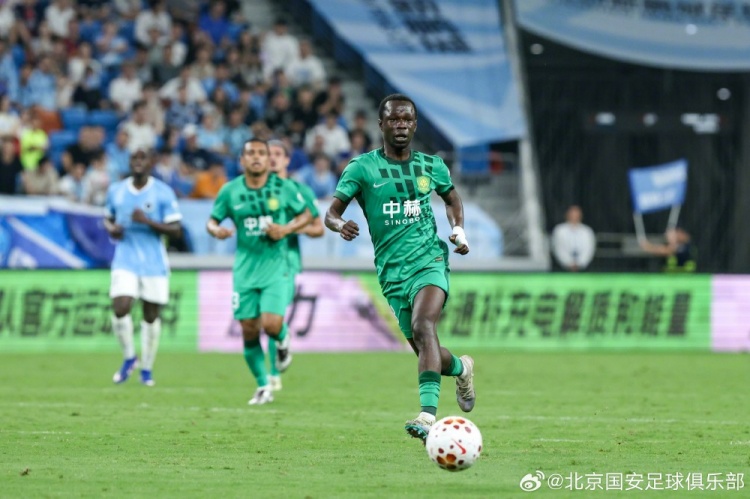 张稀哲89分钟弧线绝杀 国安客胜深圳取三分