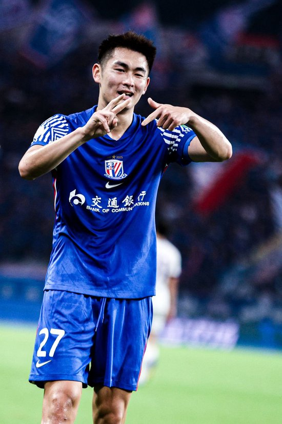 申花3-0津门虎半程35分净胜球劣势暂居次席 斯卢茨基痛心两场失分