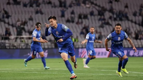 特谢拉连续世界波救主 申花3-2险胜副班长暴露深层危机 特谢拉连续世界波救主 申花3-2险胜副班长暴露深层危机