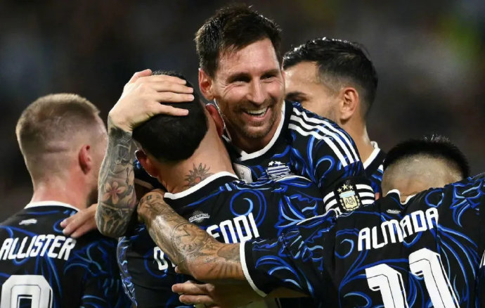 梅西第6次世界杯:9名旧臣离队,两新人争当“天使”替身 梅西第6次世界杯:9名旧臣离队,两新人争当“天使”替身