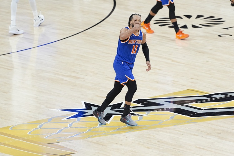 今日nba尼克斯vs马刺直播_尼克斯对阵马刺直播高清免费观看
