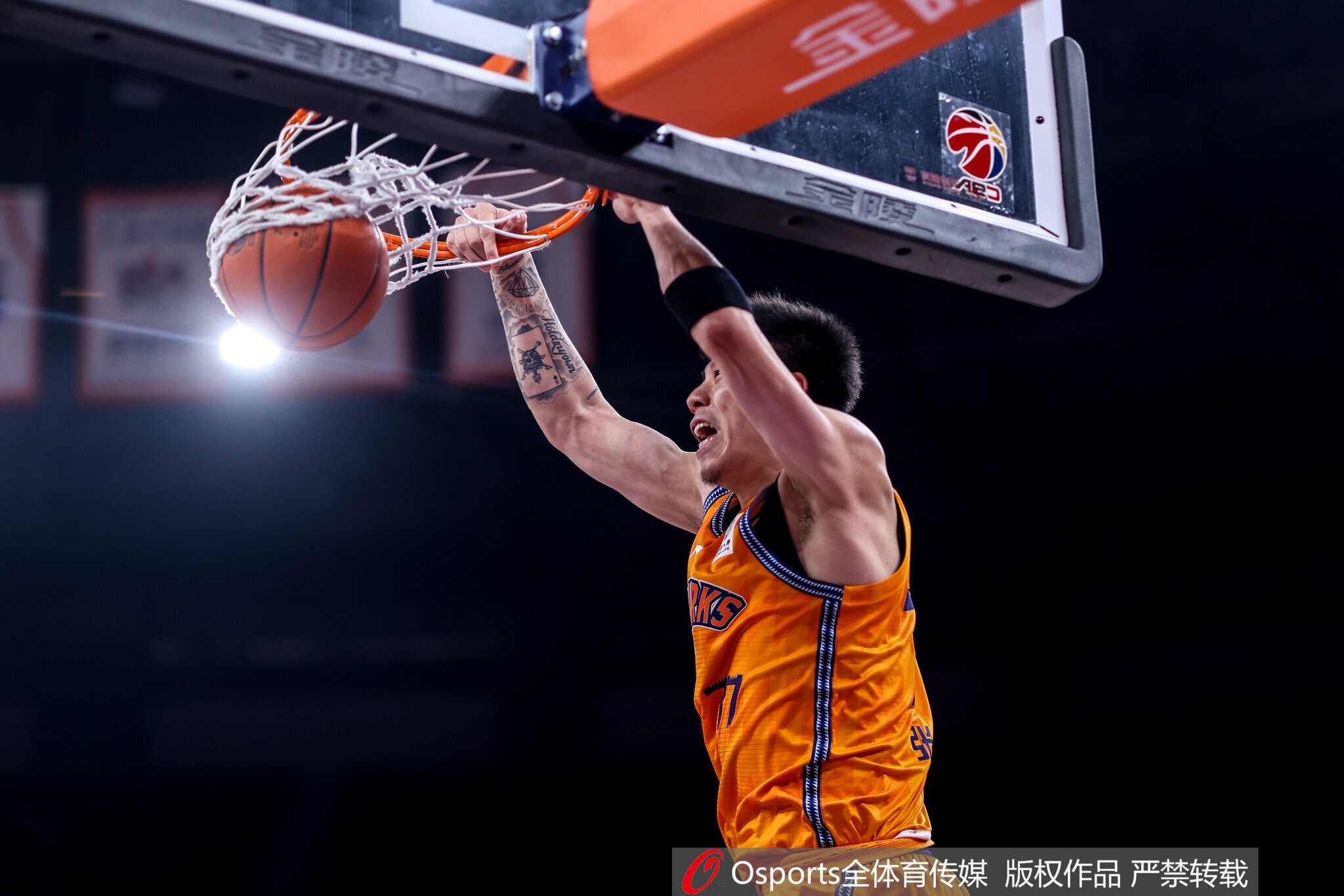 雷霆与尼克斯常规赛交手比分_雷霆vs尼克斯常规赛交手比分历史数据_2026年06月最新